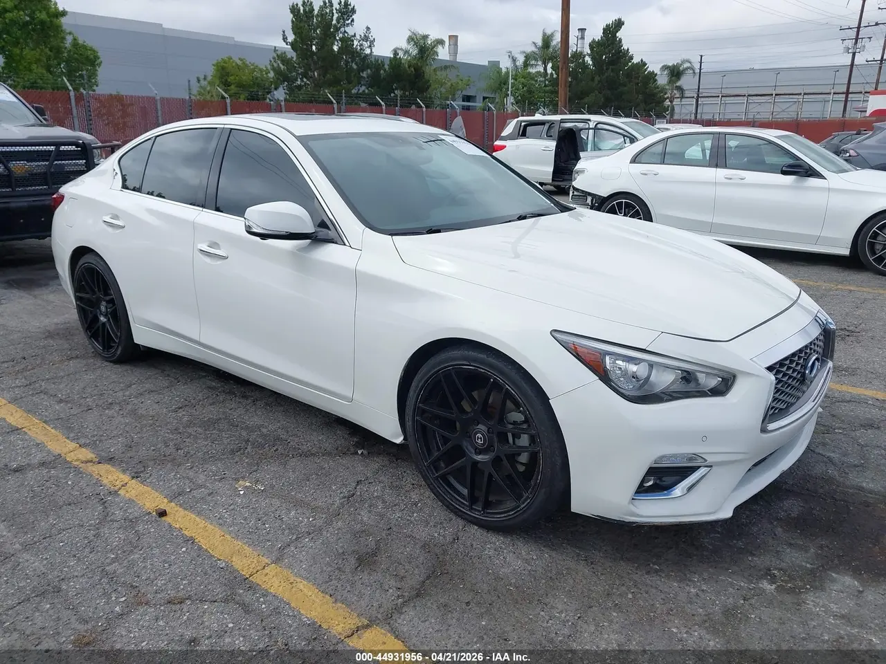 Infiniti Q50 Luxe 2021