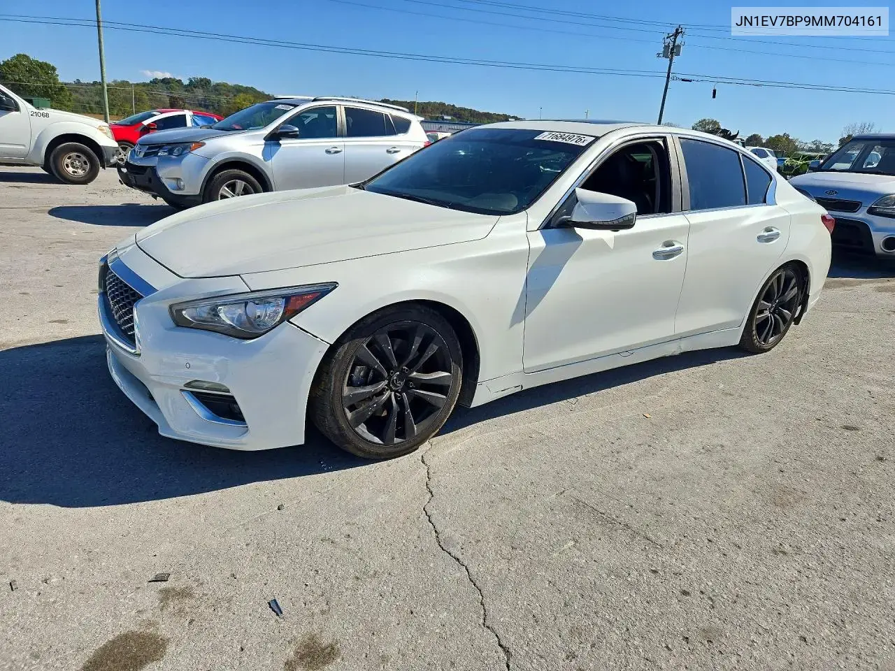 Infiniti Q50 Luxe 2021