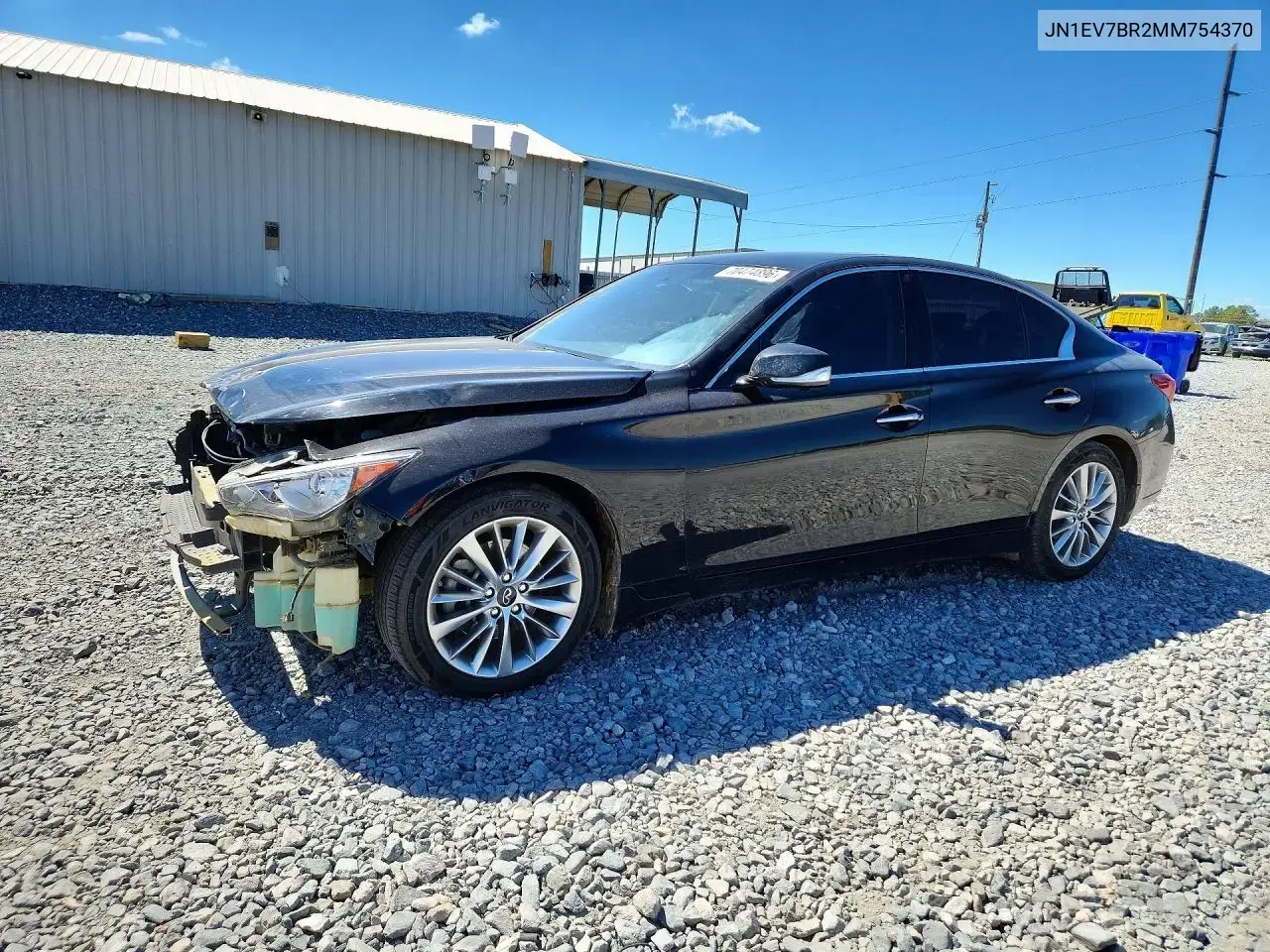 Infiniti Q50 Luxe 2021
