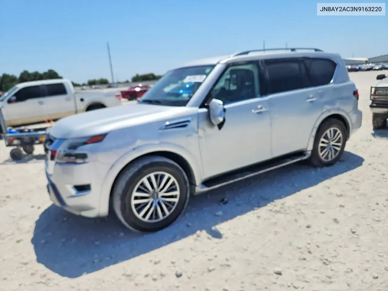 Nissan Armada Sv 2022