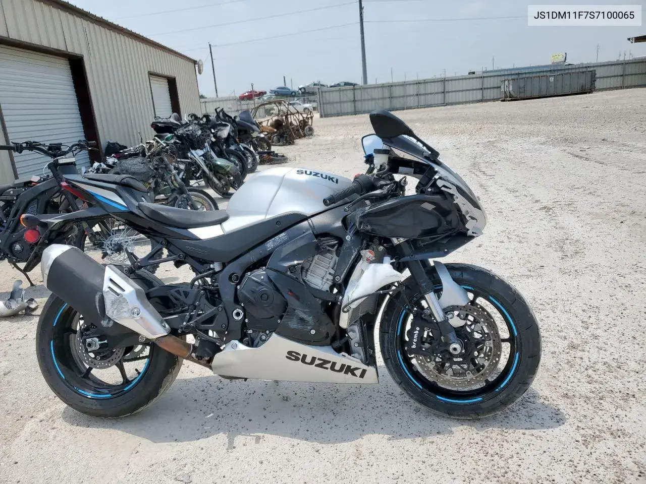 Suzuki 1000S 2025