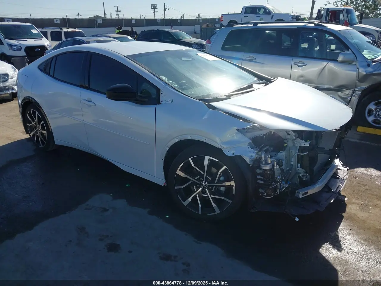 Toyota Prius Plug-In Hybrid Xse 2025