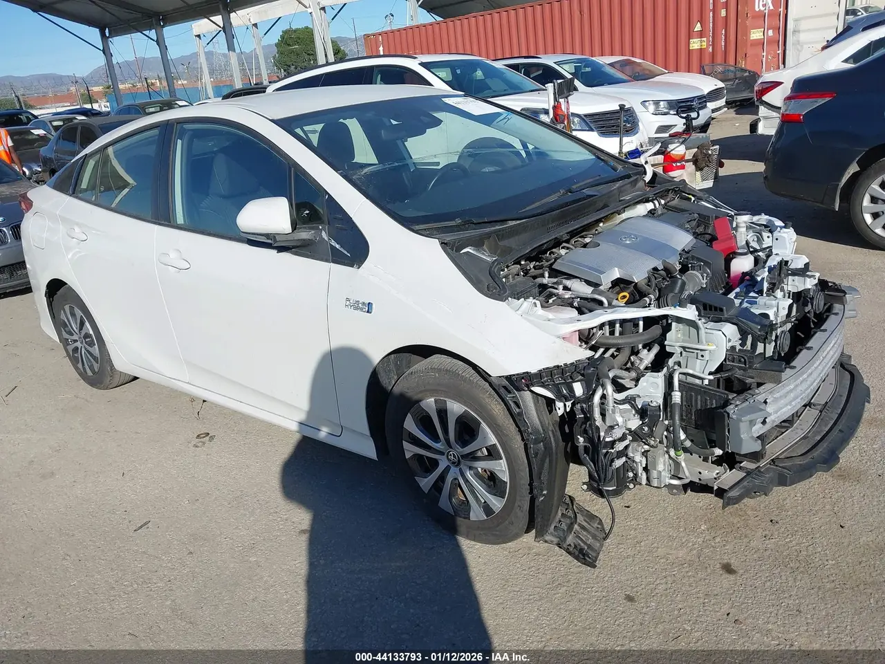 Toyota Prius Prime Le 2021