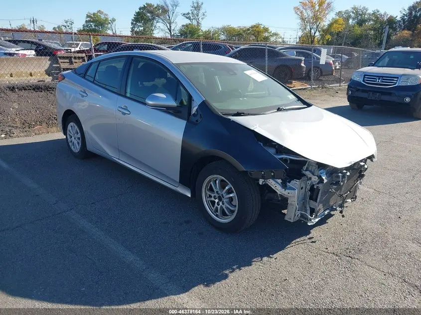 Toyota Prius L Eco 2021