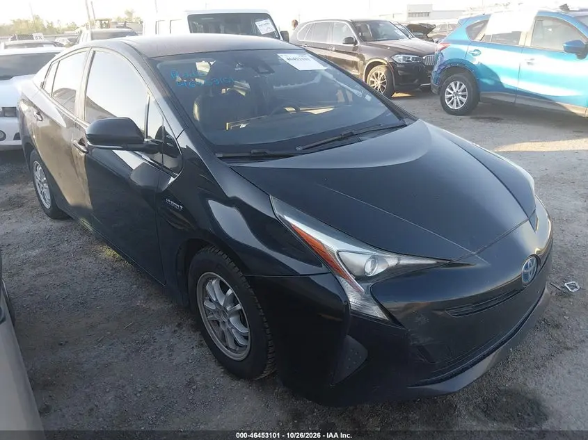 Toyota Prius Three 2017