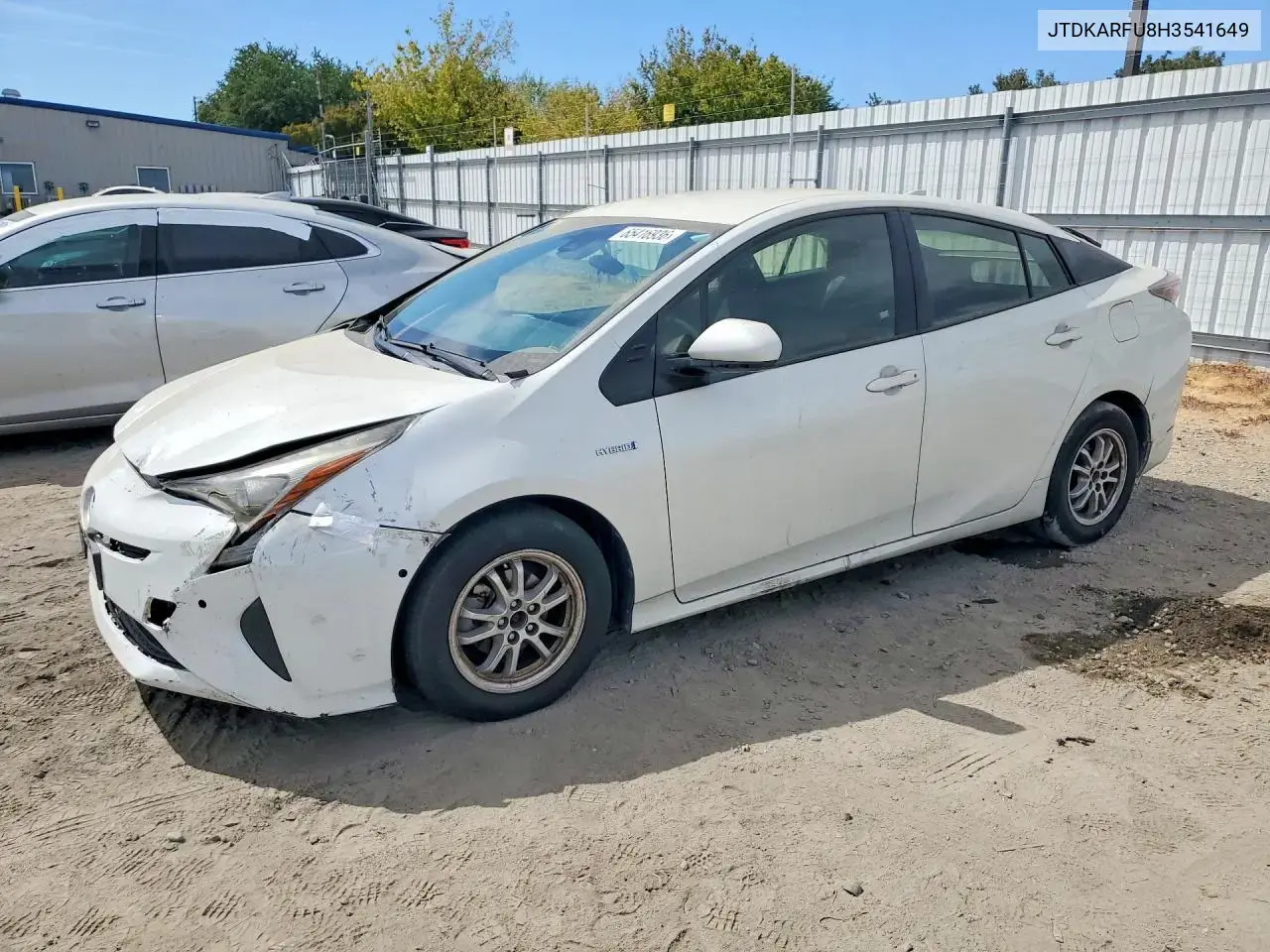 Toyota Prius Three 2017