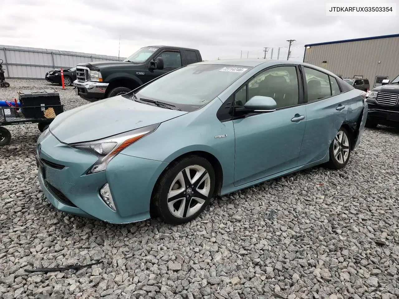Toyota Prius Three Touring 2016