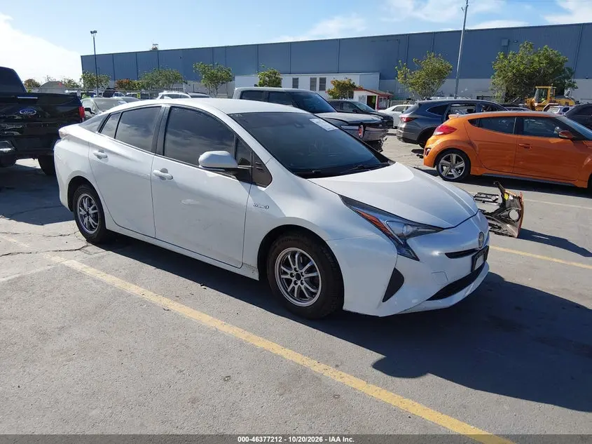 Toyota Prius Two 2017