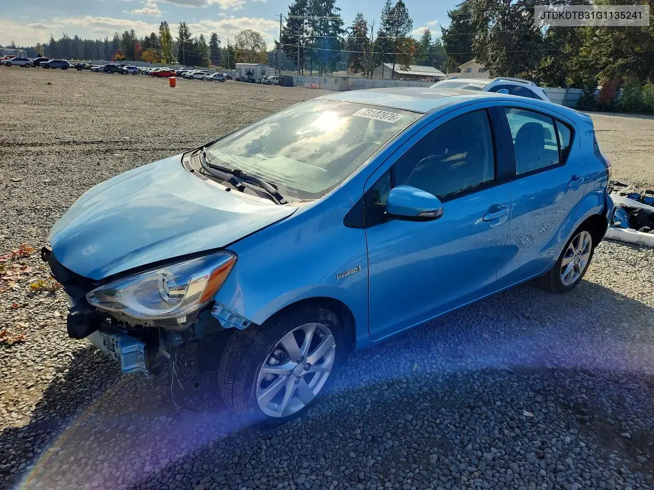Toyota Prius C Four 2016