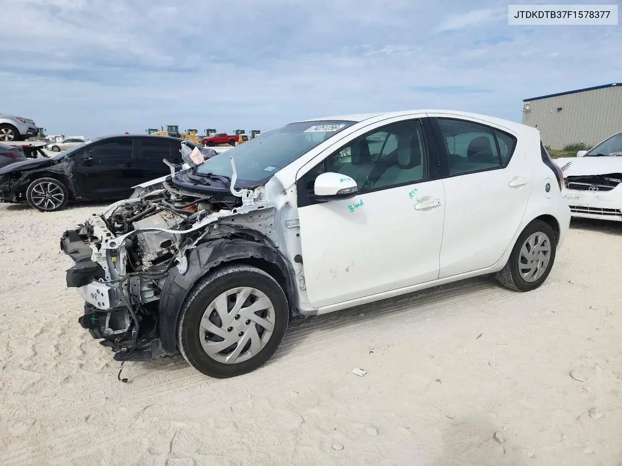 Toyota Prius C One 2015