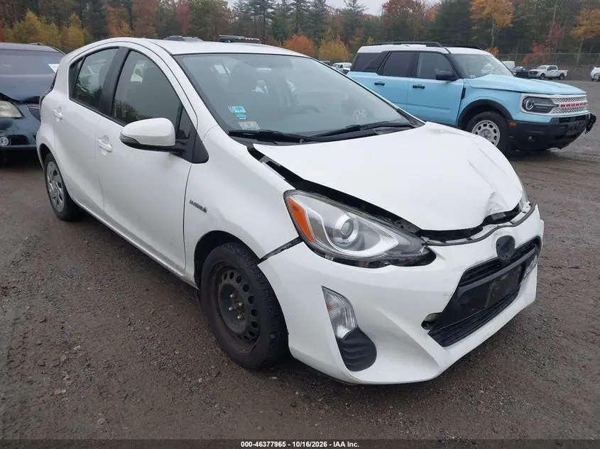 Toyota Prius C Two 2016