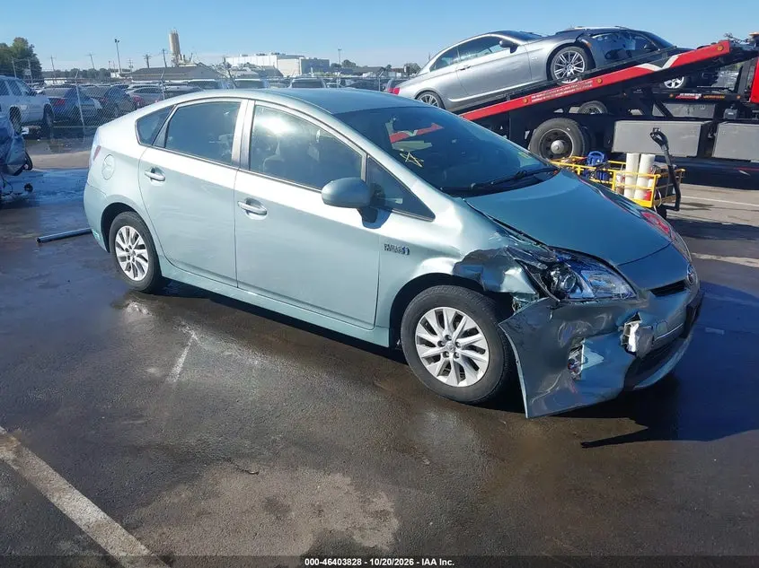 Toyota Prius Plug-In 2015