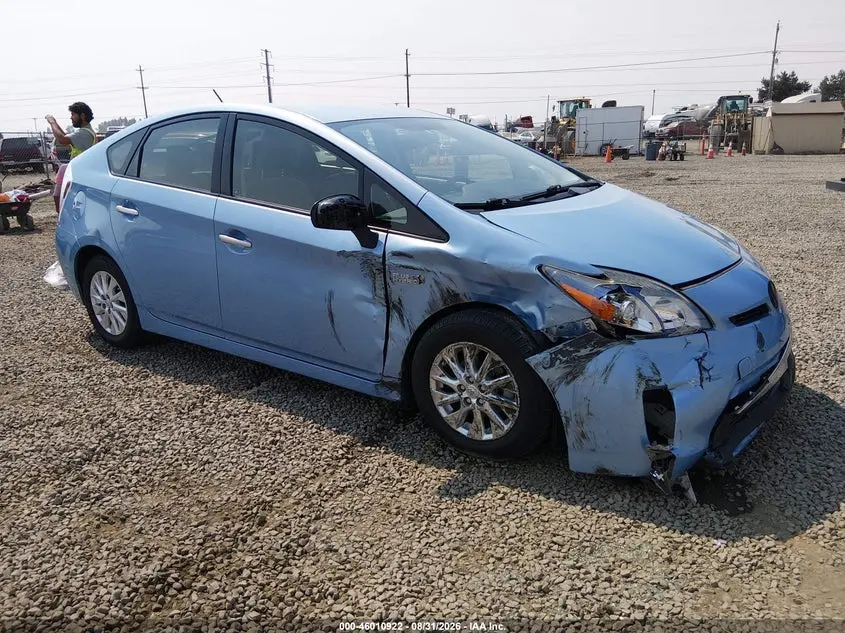 Toyota Prius Plug-In 2015