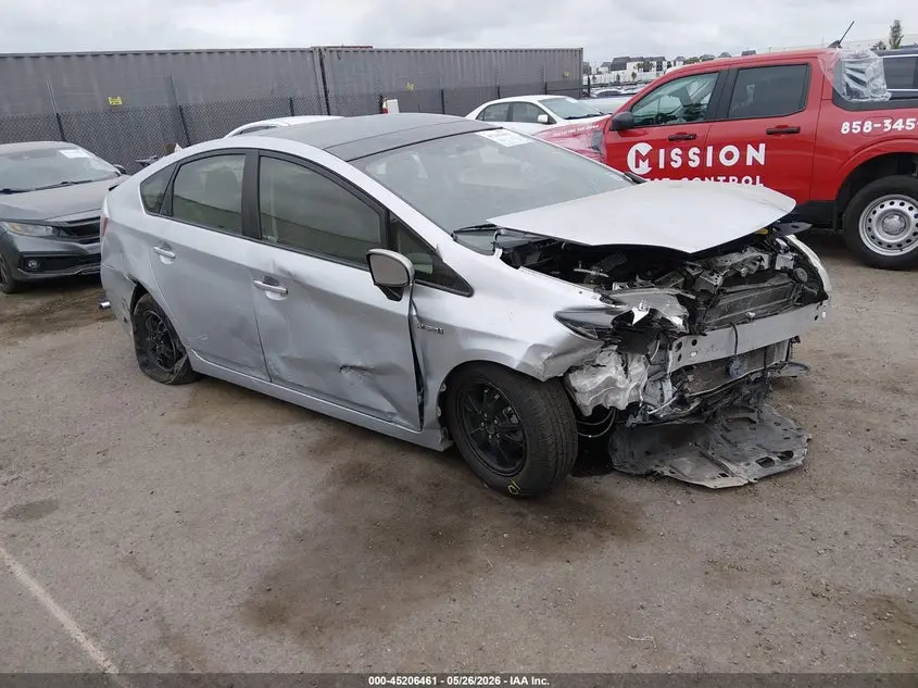 Toyota Prius Three 2015