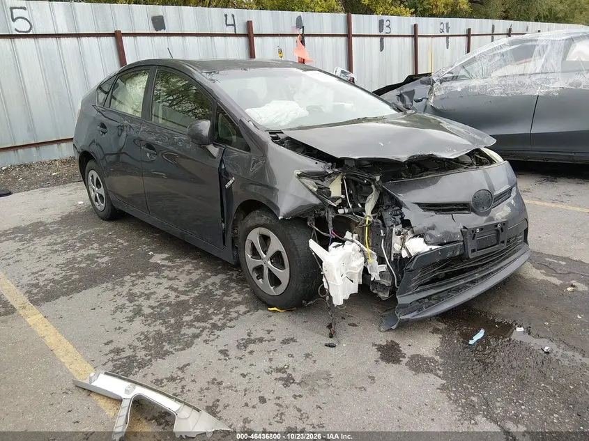 Toyota Prius Three 2015