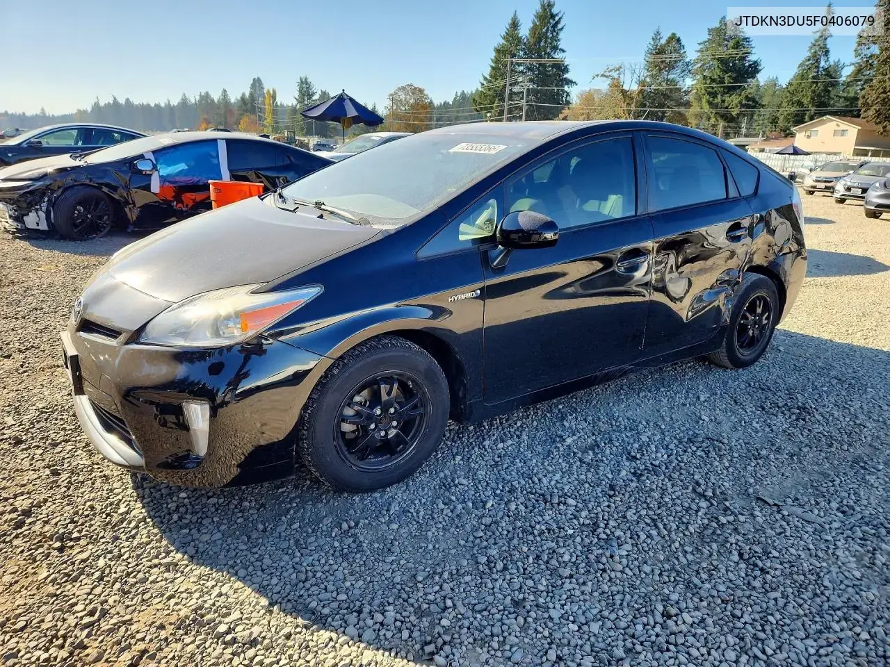Toyota Prius Two 2015