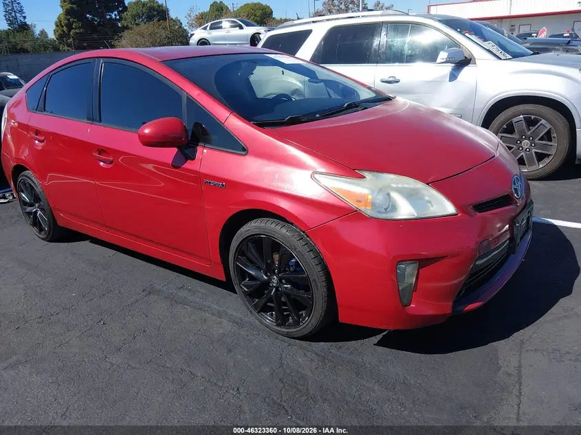 Toyota Prius Two 2015