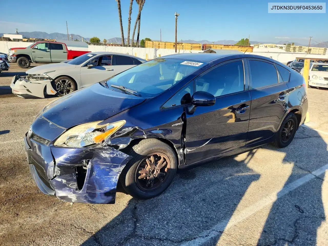 Toyota Prius Two 2015