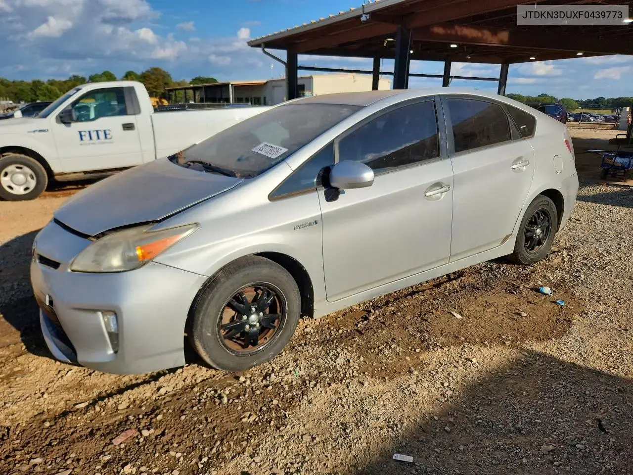 Toyota Prius Two 2015