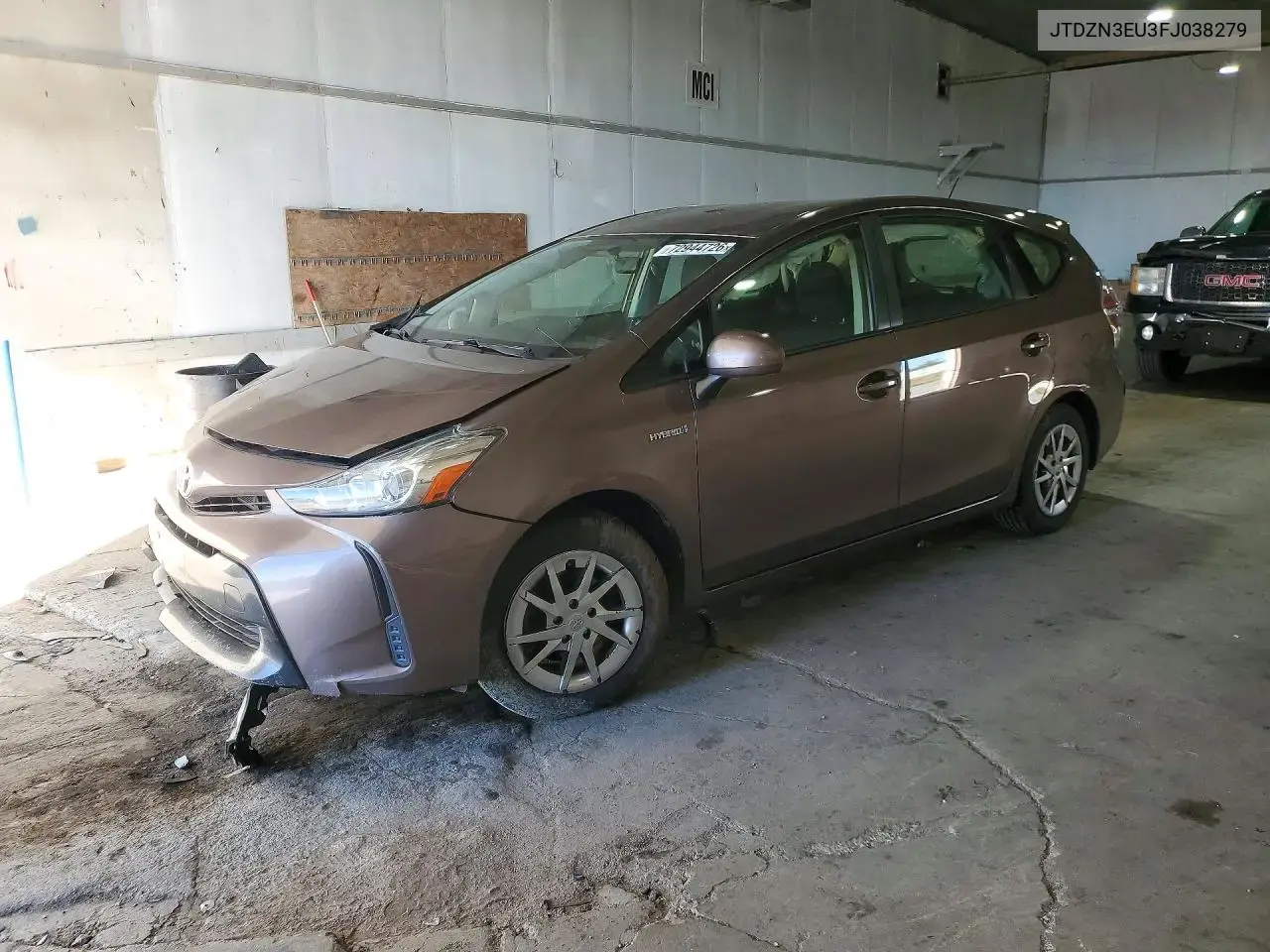 Toyota Prius V Two 2015
