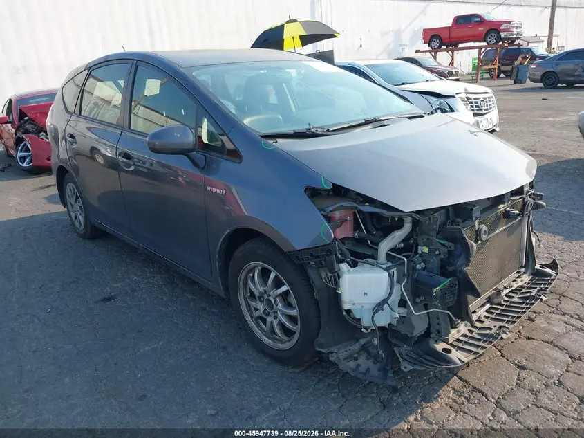 Toyota Prius V Four 2016