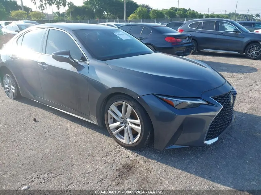 Lexus Is 300 2021