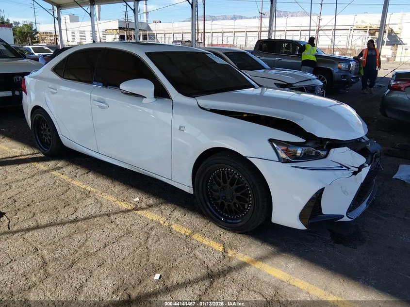 Lexus Is 200T 2017