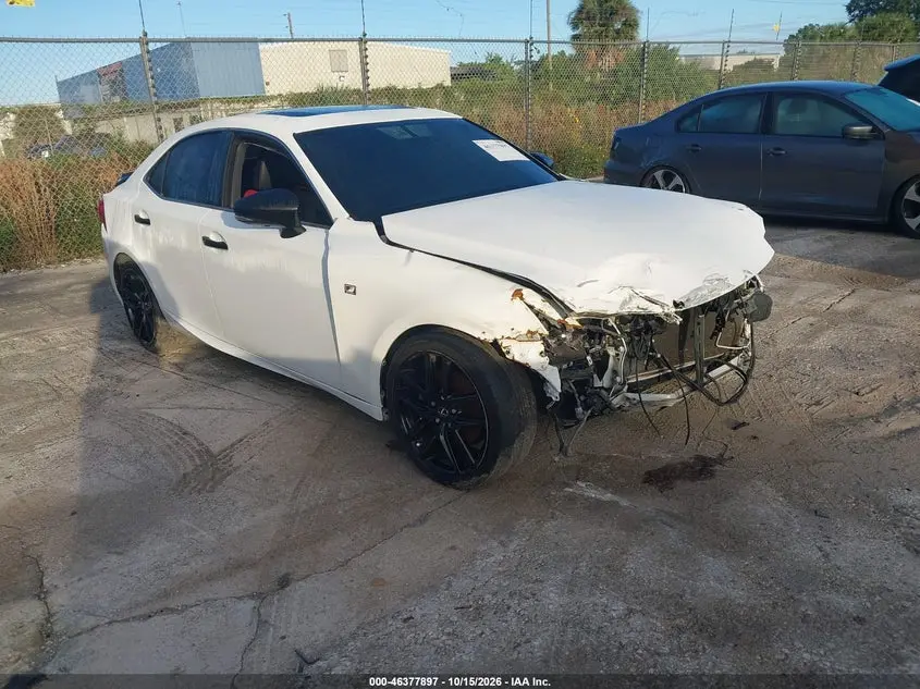 Lexus Is 250 Crafted Line 2015