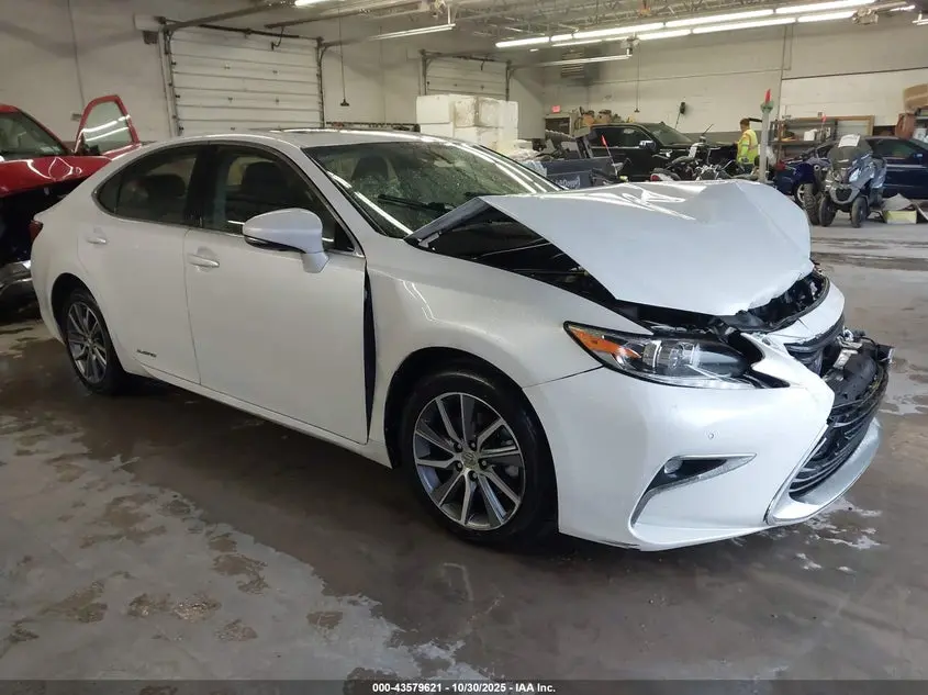Lexus Es 300H 2016