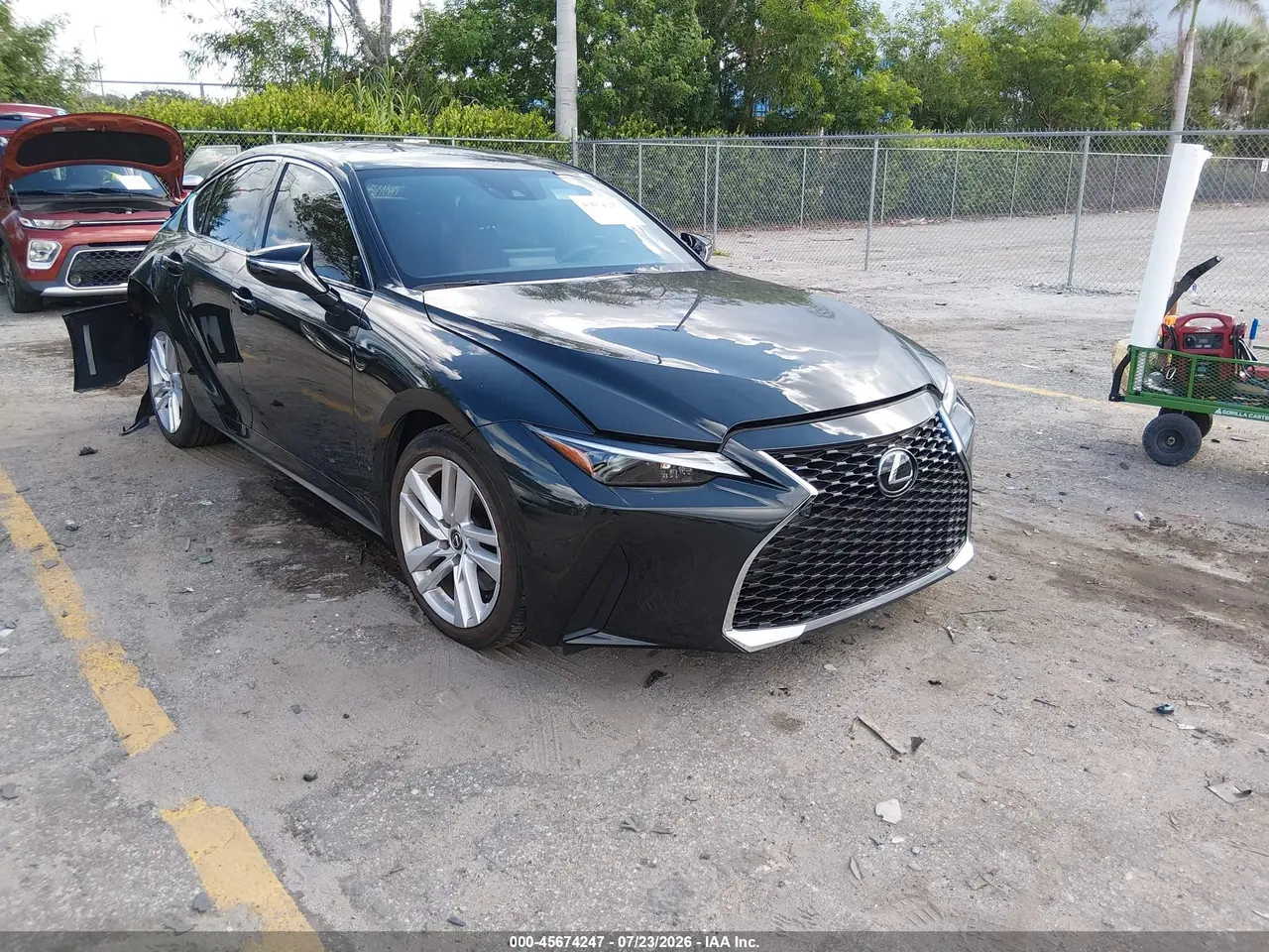Lexus Is 300 2024