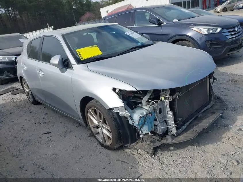 Lexus Ct 200H 2015