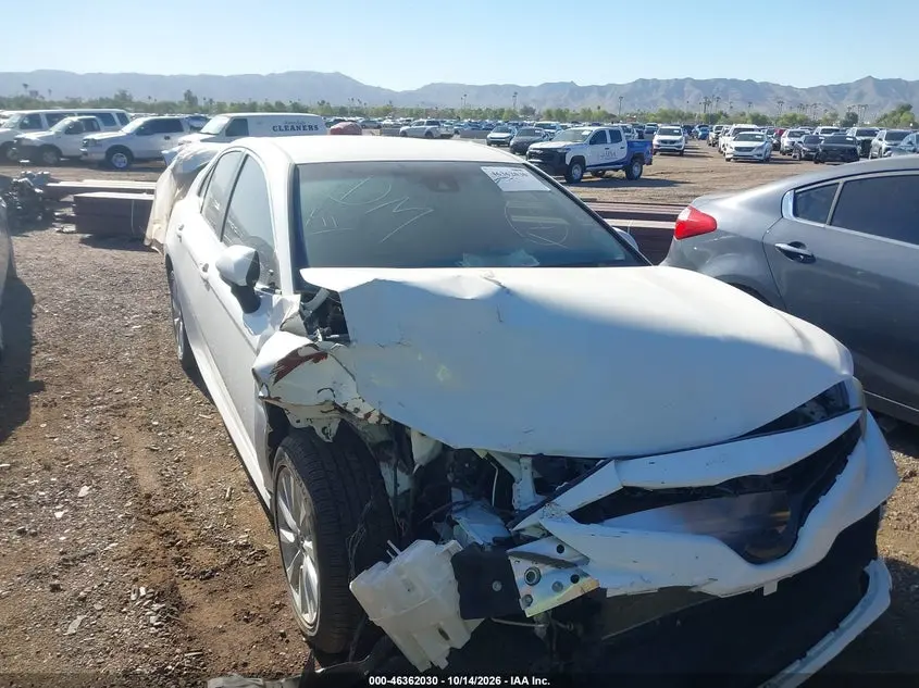 Toyota Camry Le 2018