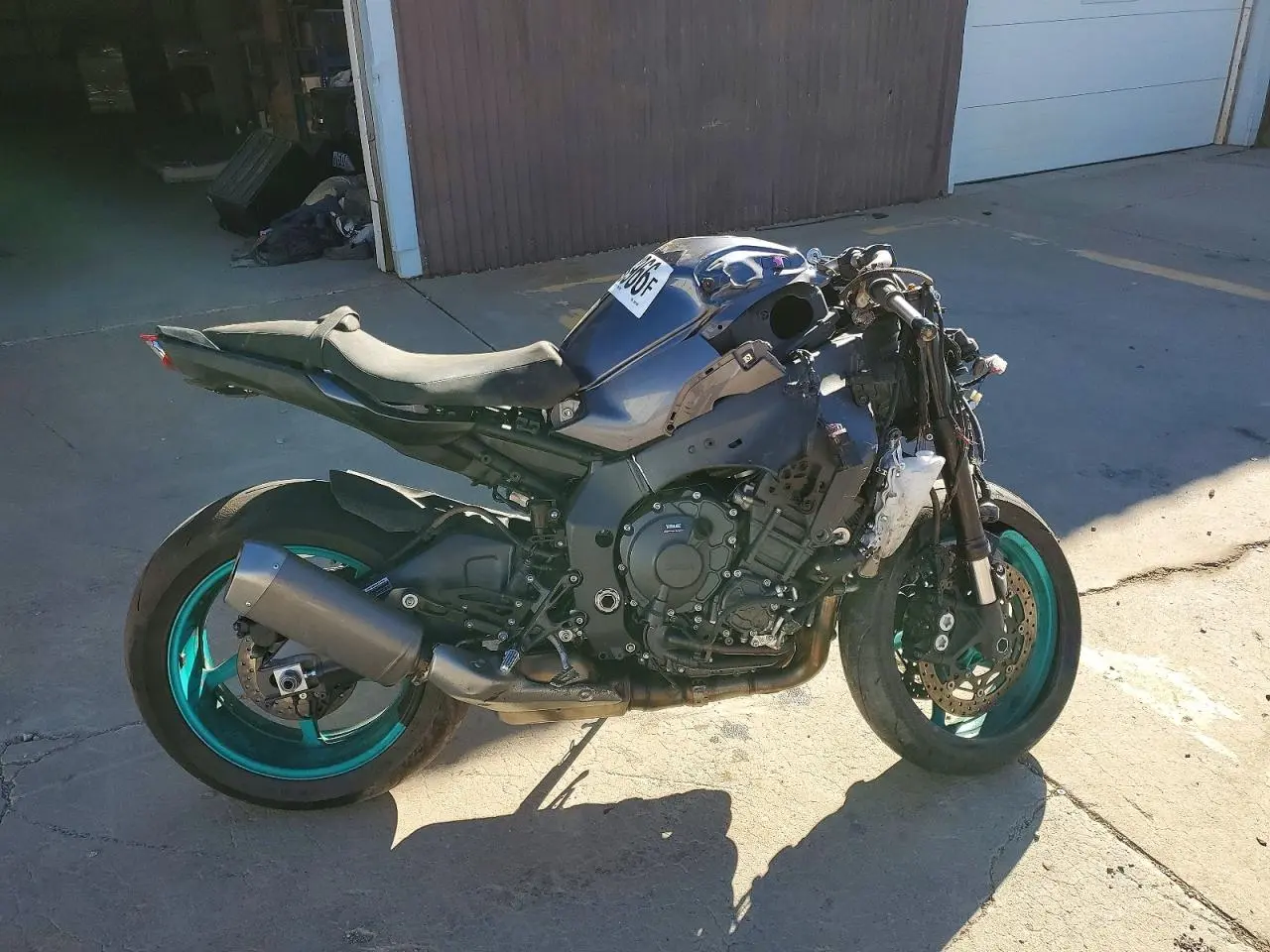 Yamaha Yzfr1M 2024
