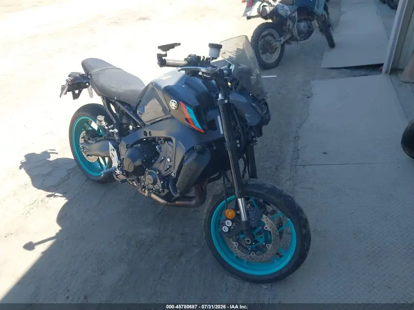 Yamaha Mt09 C 2023