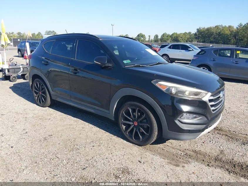 Hyundai Tucson Night 2017