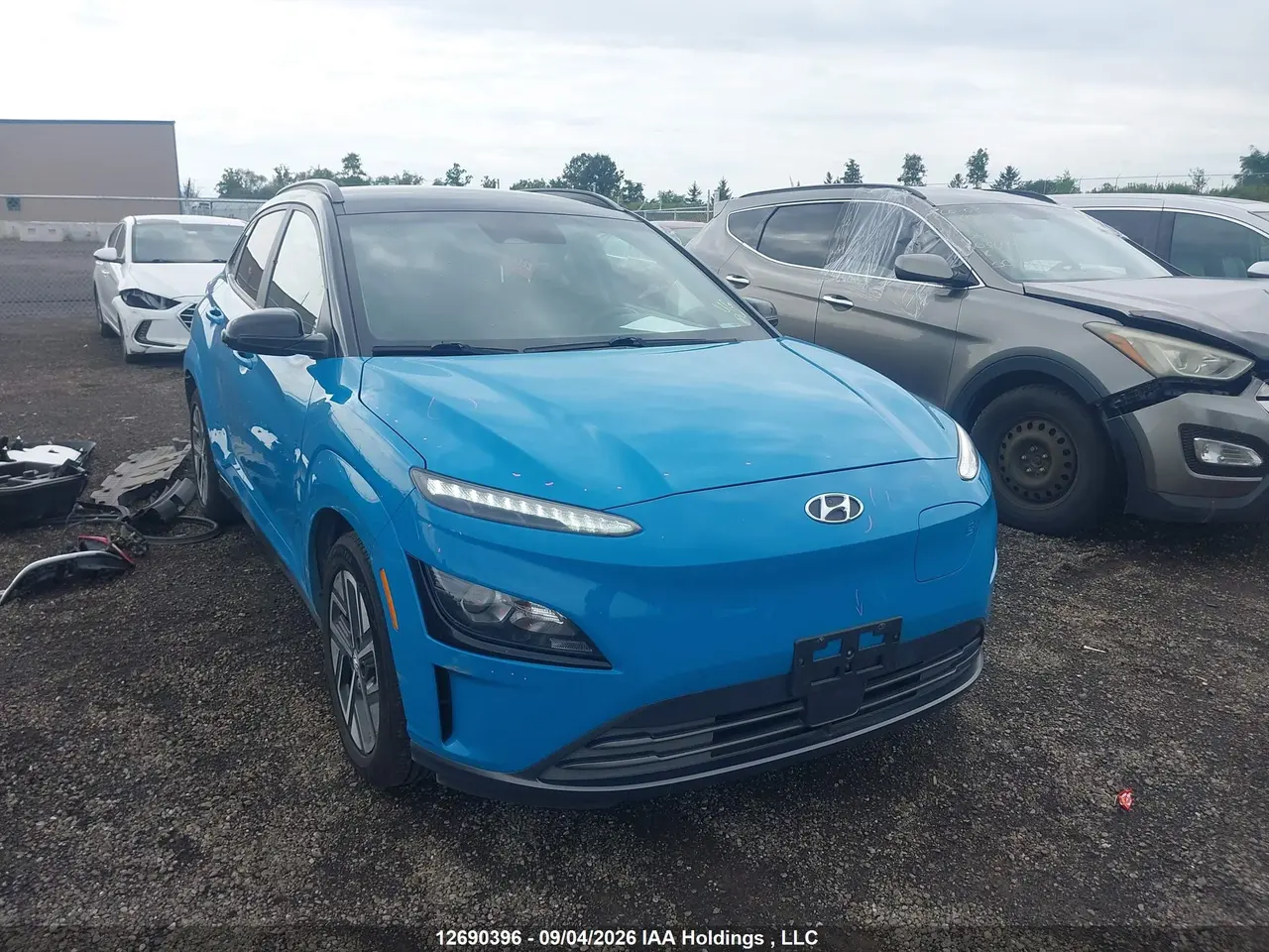 Hyundai Kona Electric Preferred With Two-Tone Roof 2022