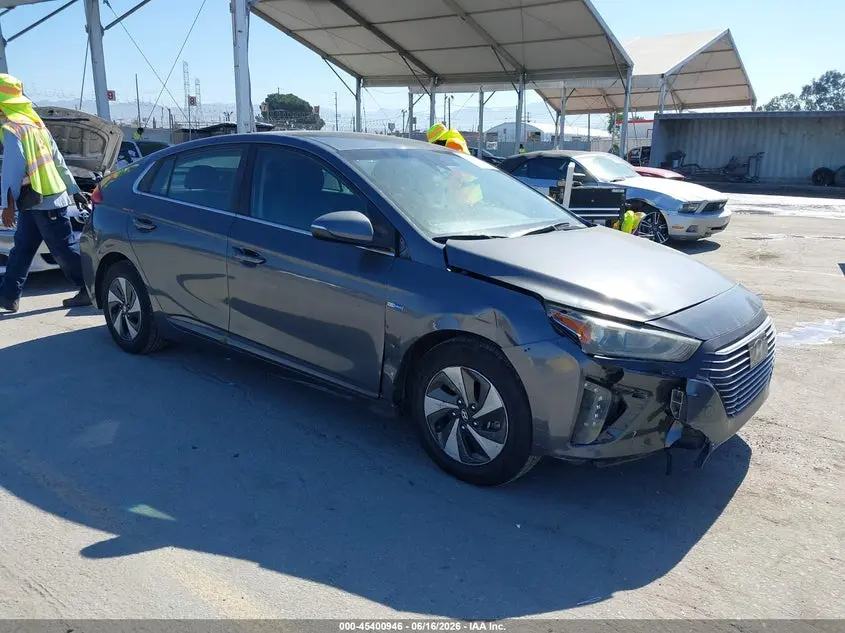 Hyundai Ioniq Hybrid Sel 2019
