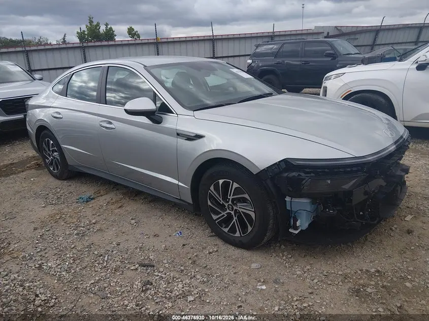 Hyundai Sonata Hybrid Blue 2026