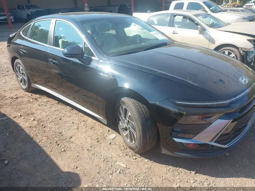 Hyundai Sonata Hybrid Blue 2026