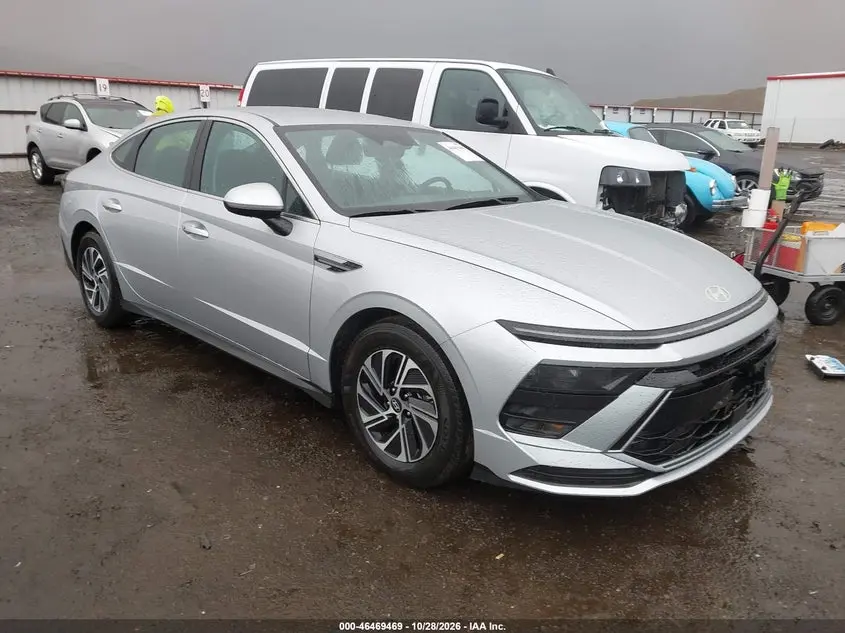 Hyundai Sonata Hybrid Blue 2026