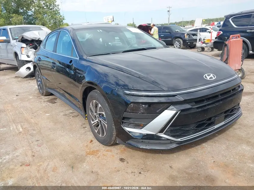 Hyundai Sonata Hybrid Blue 2026