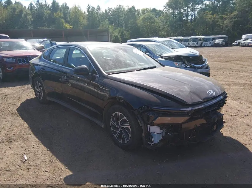 Hyundai Sonata Hybrid Blue 2026