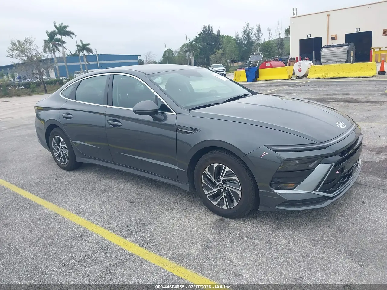 Hyundai Sonata Hybrid Blue 2026