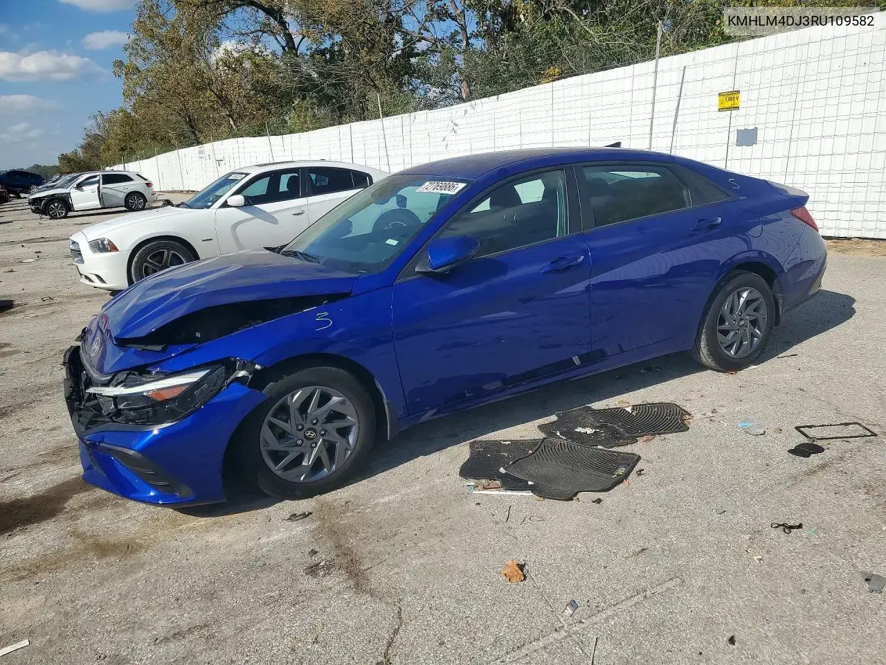 Hyundai Elantra Blue 2024