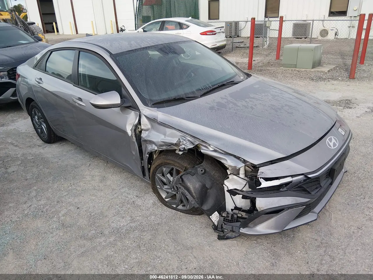 Hyundai Elantra Hybrid Blue 2025