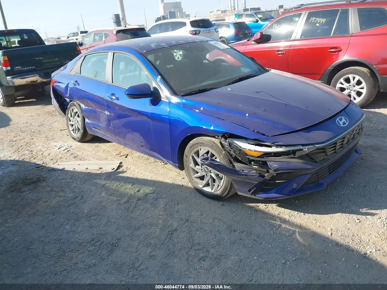 Hyundai Elantra Hybrid Blue 2026