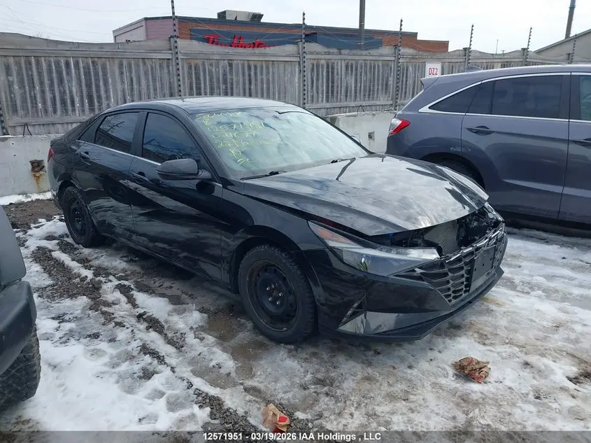 Hyundai Elantra Hybrid Ultimate With Two-Tone Interior 2022