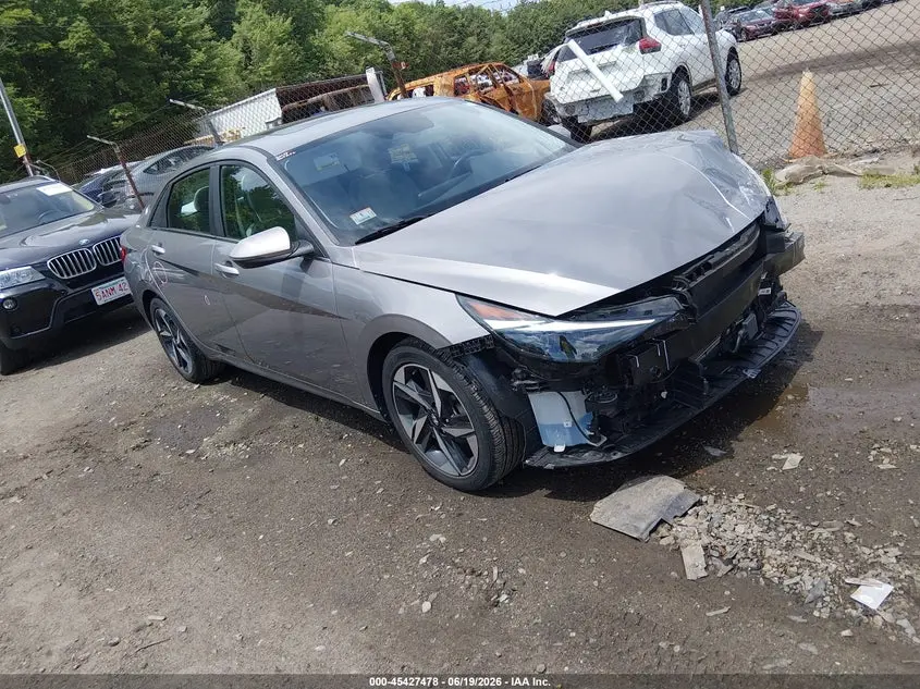 Hyundai Elantra Limited 2023