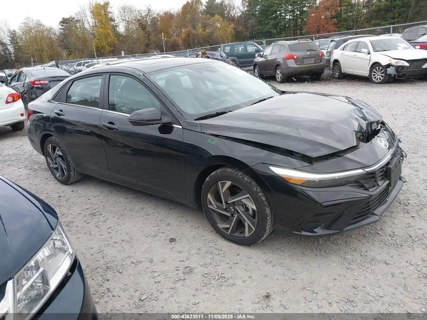 Hyundai Elantra Limited 2025