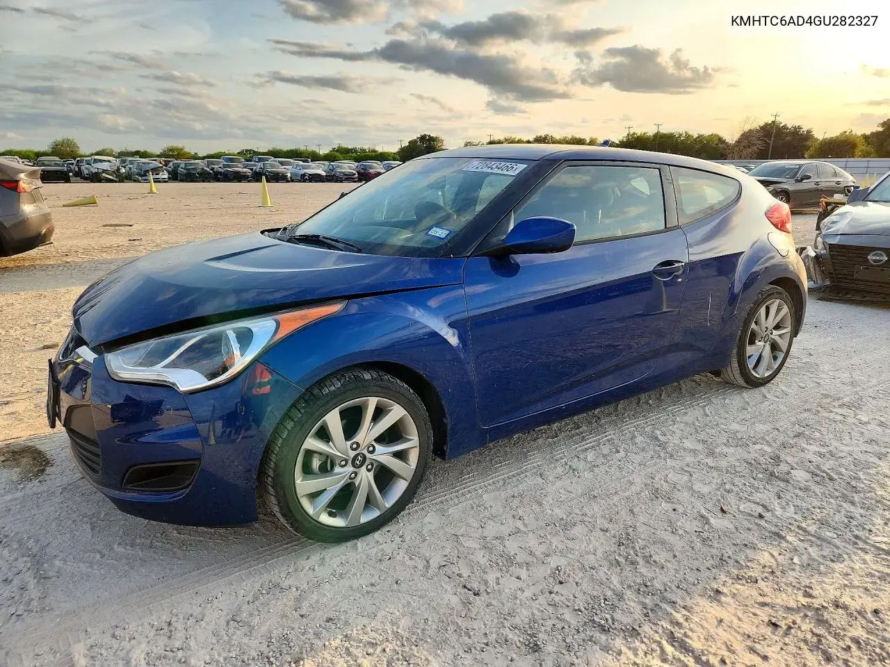 Hyundai Veloster Base 2016